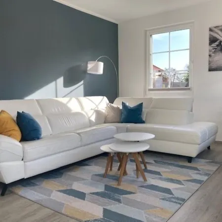 1 Apartment